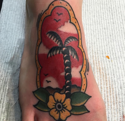 Tattoo Shop «Guerilla Tattoo», reviews and photos, 19 W King St, Shippensburg, PA 17257, USA