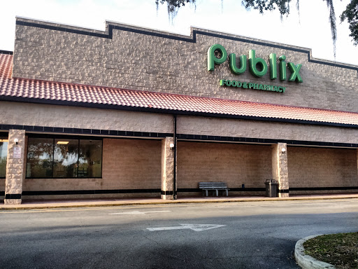 Publix Super Market at New Smyrna Bch. Regional Shopping Center, 1930 FL-44, New Smyrna Beach, FL 32168, USA, 