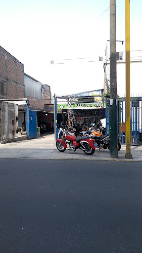 Opiniones de Rebel Biker Perú en Santiago de Surco - Tienda de motocicletas