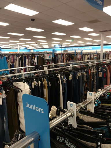 Clothing Store «Ross Dress for Less», reviews and photos, 1180 Stafford Market Pl, Stafford, VA 22556, USA