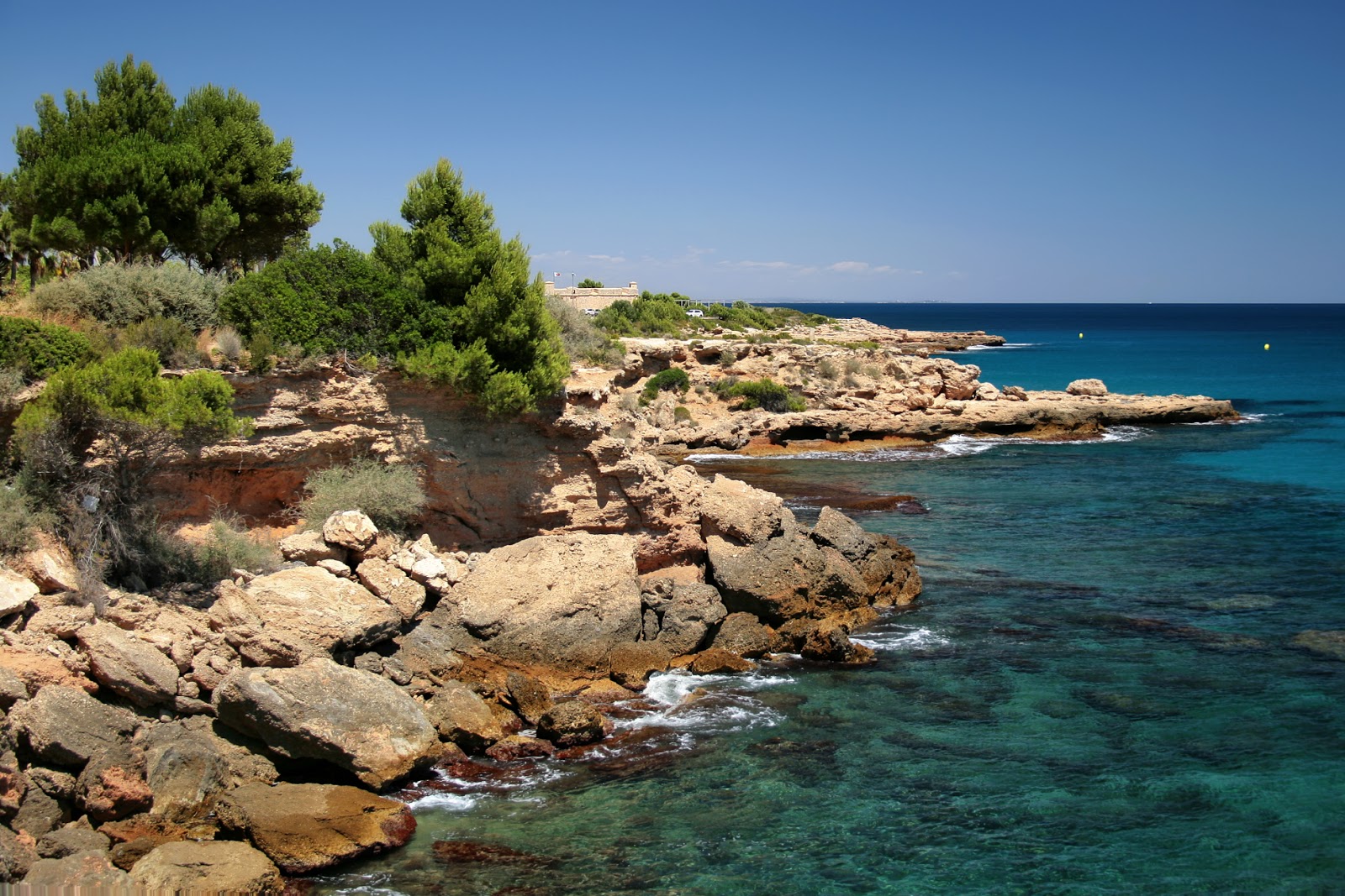 Photo de Cala del vidre avec micro baie