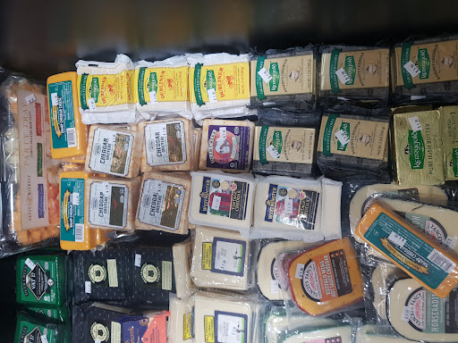 Liquor Store «East Windsor Bottle King», reviews and photos, 385 US-130, East Windsor, NJ 08520, USA