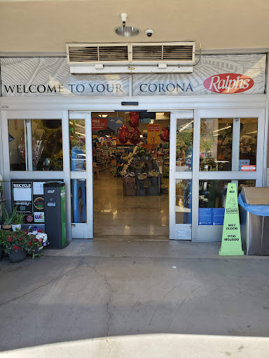 Grocery Store «Ralphs», reviews and photos, 2661 Green River Rd, Corona, CA 92882, USA