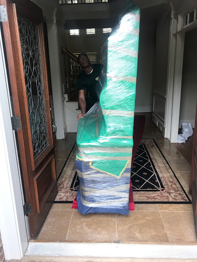 Moving Company «College Hunks Hauling Junk and Moving», reviews and photos, 5044 B U Bowman Dr #105, Buford, GA 30518, USA