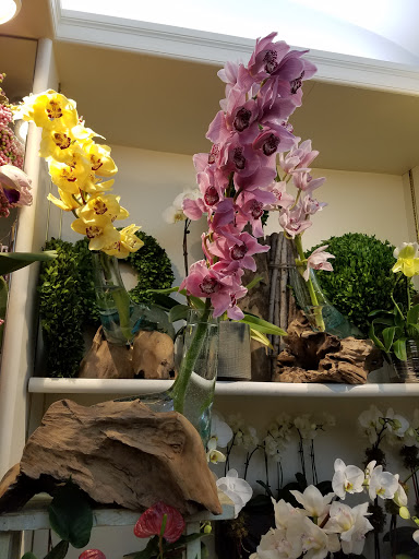 Florist «Scarsdale Flower Boutique», reviews and photos, 7 Harwood Ct, Scarsdale, NY 10583, USA
