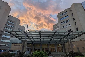 University of Iowa Hospitals & Clinics Emergency Room image