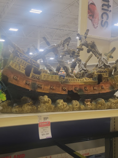 Pet Supply Store «PetSmart», reviews and photos, 1110 Hospitality Dr, Rock Hill, SC 29730, USA