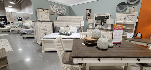 Furniture Store «Ashley HomeStore», reviews and photos, 300 W Blackstock Rd, Spartanburg, SC 29301, USA