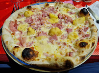 Plats et boissons du Pizzeria Fellini à Nanterre - n°19