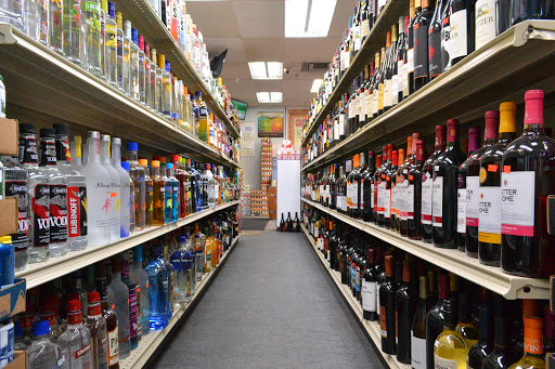 Liquor Store «Oakland Mills Liquors», reviews and photos, 2816 Liberty Rd, Sykesville, MD 21784, USA