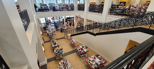 Book Store «Books&Co», reviews and photos, 4453 Walnut St, Beavercreek, OH 45440, USA