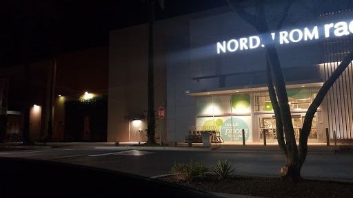Department Store «Nordstrom Rack Tempe Marketplace», reviews and photos, 1900 E Rio Salado Pkwy, Tempe, AZ 85281, USA