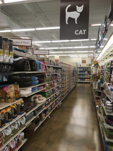 Pet Supply Store «Pet Supplies Plus», reviews and photos, 7007 Manchester Blvd, Franconia, VA 22310, USA