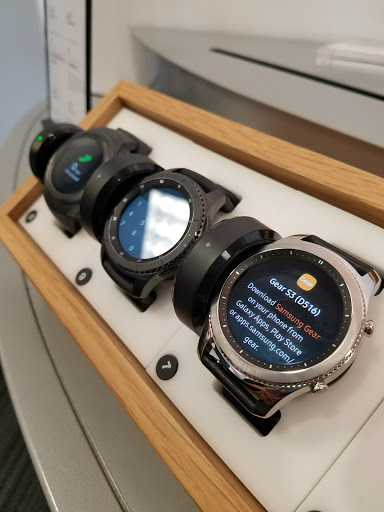 Cell Phone Store «Verizon», reviews and photos, 3433 Erie Blvd E, Syracuse, NY 13214, USA