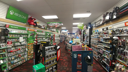 Video Game Store «GameStop», reviews and photos, 1304 Junction Hwy STE 600, Kerrville, TX 78028, USA