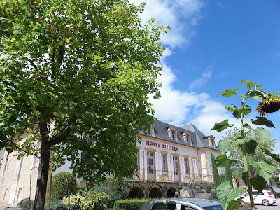 Mairie de Dompierre-sur-Besbre à Dompierre-sur-Besbre