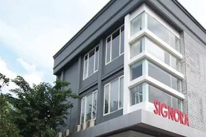 Signora Store and Service Center image