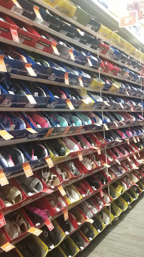 Shopping Mall «Baldwin Hills Crenshaw», reviews and photos, 3650 W Martin Luther King Jr Blvd, Los Angeles, CA 90008, USA