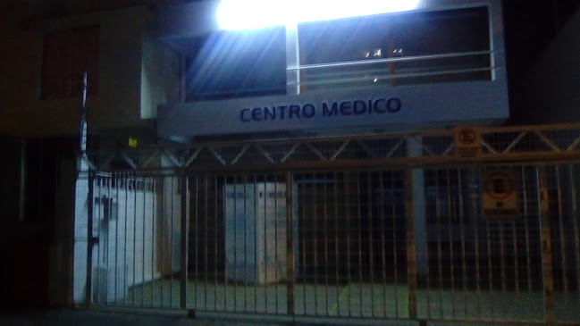 UNIMEDICAL, centro médico - Médico