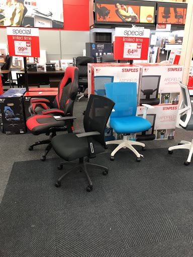 Office Supply Store «Staples», reviews and photos, 1009 I-30 Frontage Rd, Rockwall, TX 75087, USA