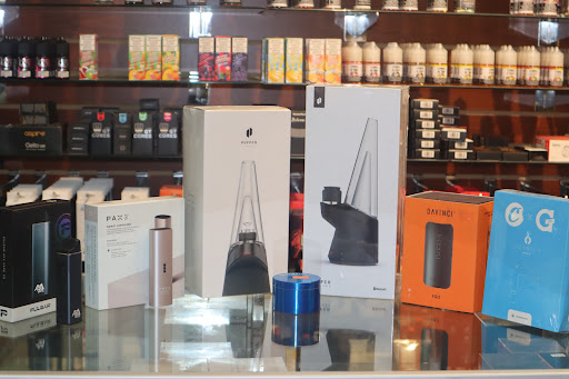 Tobacco Shop «Tobacco Vape & Hookah Land», reviews and photos, 6440 Richmond Hwy, Alexandria, VA 22306, USA