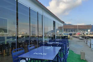 Restaurante El Puerto image