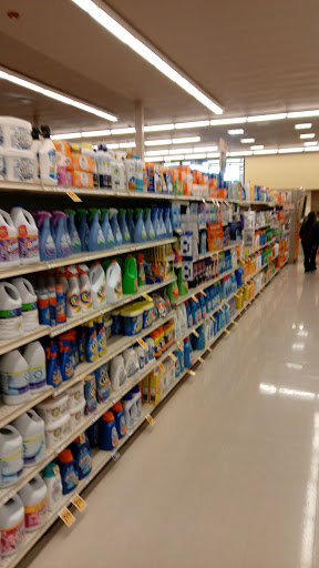 Grocery Store «Safeway», reviews and photos, 1735 W Main St, Bozeman, MT 59715, USA