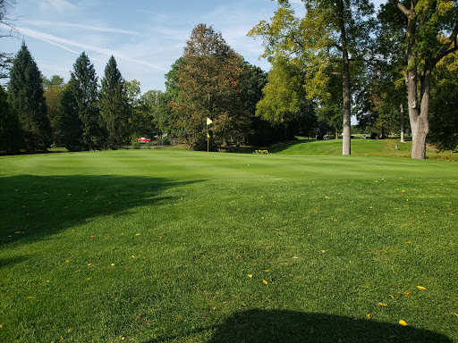 Public Golf Course «Glenhurst Golf Course», reviews and photos, 25345 W 6 Mile Rd, Redford Charter Twp, MI 48240, USA