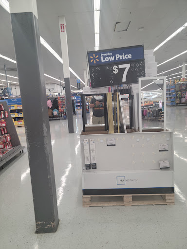 Department Store «Walmart Supercenter», reviews and photos, 1200 Marketplace Dr, Rochester, NY 14623, USA