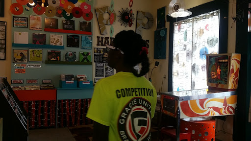 Record Store «Atomic Pop Shop», reviews and photos, 2963 Government St, Baton Rouge, LA 70806, USA