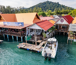 Phuhaya Bamboo Bungalows photo
