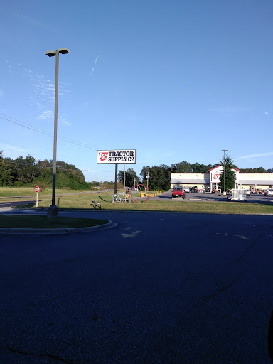 Home Improvement Store «Tractor Supply Co.», reviews and photos, 601 Patriot Pkwy, Tuscaloosa, AL 35405, USA