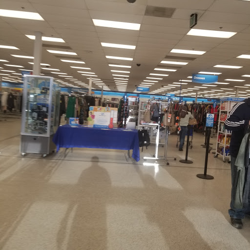 Clothing Store «Ross Dress for Less», reviews and photos, 1140 Bullsboro Dr, Newnan, GA 30265, USA