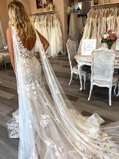 Bridal Shop «Here Comes The Dress», reviews and photos, 850 E 1050 N #101, Chesterton, IN 46304, USA