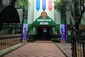 Ahmednagar College image