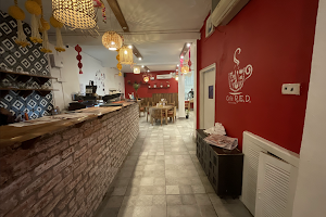 Cafe Red image
