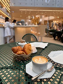 Plats et boissons du Café Café Dior à Paris - n°8