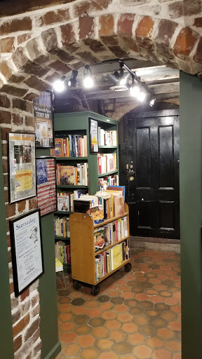 Book Store «The Book Lady Bookstore», reviews and photos, 6 E Liberty, Savannah, GA 31401, USA