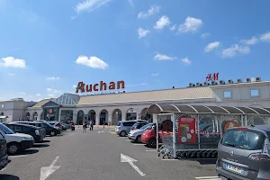 Auchan Hypermarché St-Jean De La Ruelle image