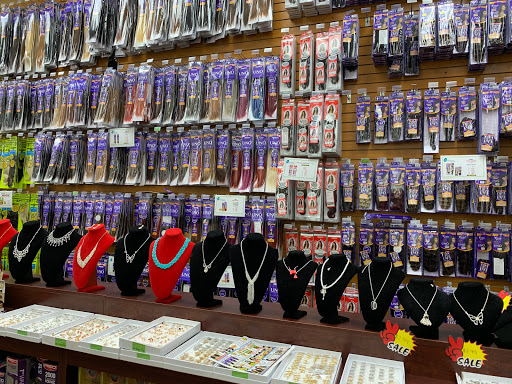 Beauty Supply Store «Elegant Beauty Supplies Superstores», reviews and photos, 14610 NE 6th Ave #5, North Miami, FL 33161, USA