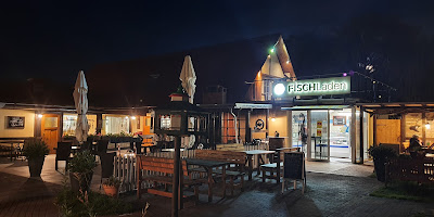 Pommernstube-Gaststätte-Räucherei-Fischladen