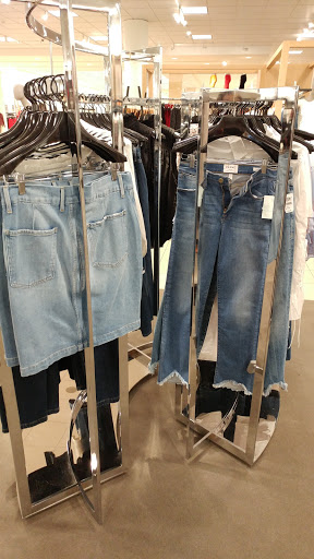 Department Store «Nordstrom The Mall at Green Hills», reviews and photos, 2130 Abbott Martin Rd, Nashville, TN 37215, USA