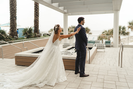 Clothing Alteration Service «Malindy Elene Bridal Boutique», reviews and photos, 2109 W Kennedy Blvd, Tampa, FL 33606, USA