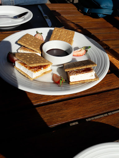 American Restaurant «Pinstripes», reviews and photos, 3849 Gallagher Dr, Edina, MN 55435, USA