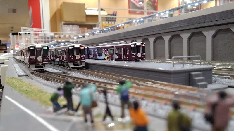 鉄道模型の店ポポンデッタ エキスポシティ店 大阪府吹田市千里万博公園 鉄道模型店 グルコミ