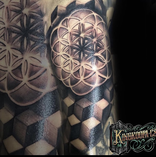 Tattoo Shop «Grind Time Tattoo Studio», reviews and photos, 3136 W Lincoln Ave, Anaheim, CA 92801, USA