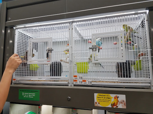 Pet Supply Store «Pet Supplies Plus», reviews and photos, 1206 W Dundee Rd, Buffalo Grove, IL 60089, USA