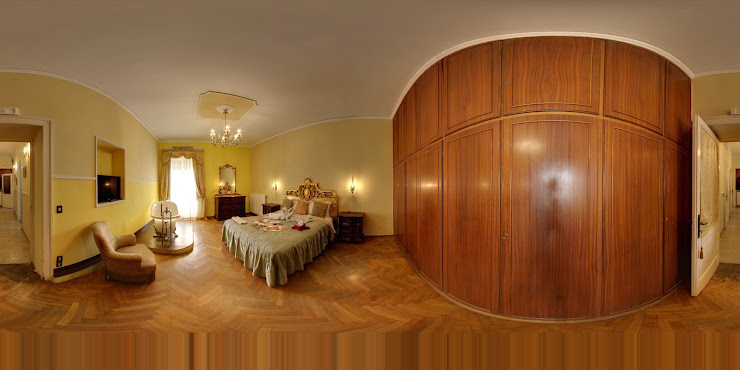 Street View et 360° hôtels Napoli Retro 80138 Naples