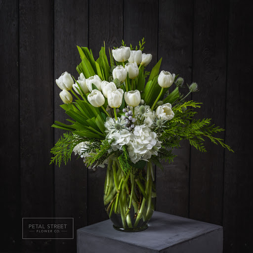 Florist «Petal Street Flower Company», reviews and photos, 2319 Bridge Ave, Point Pleasant, NJ 08742, USA