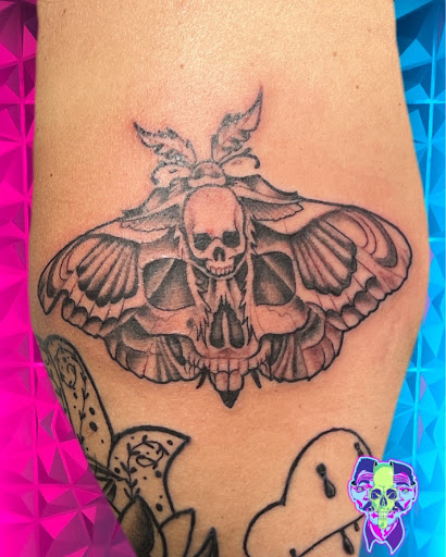 Explore cool arm tattoo ideas for guys, creative tattoo ideas in Bethlehem, available at Soul Glow Electric Ink